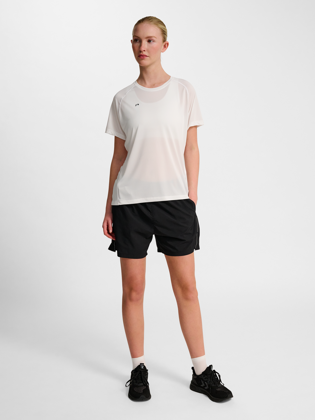 nwlBEAT W T-SHIRT