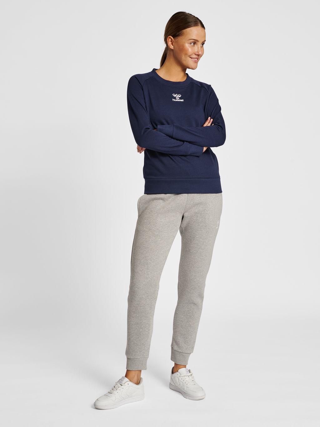 hmlICONS WOMAN SWEATSHIRT