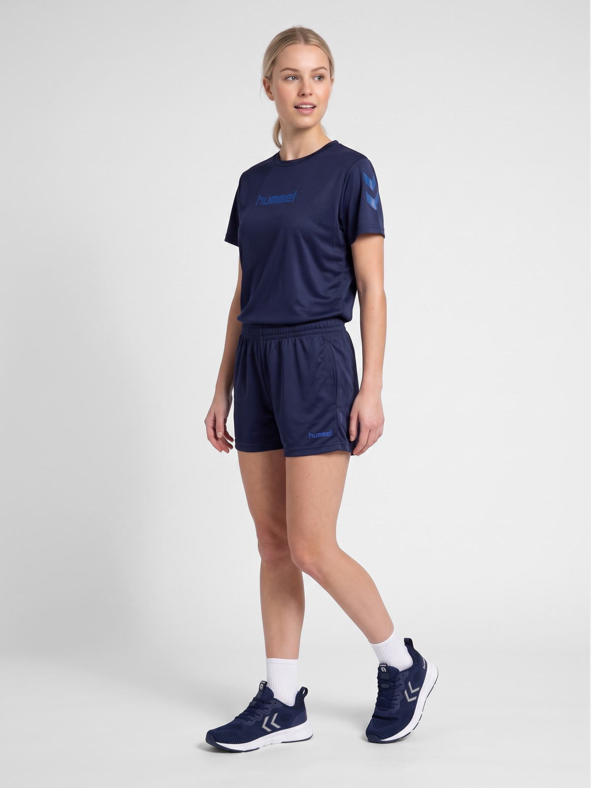 hmlMOVEMENT W SHORTS