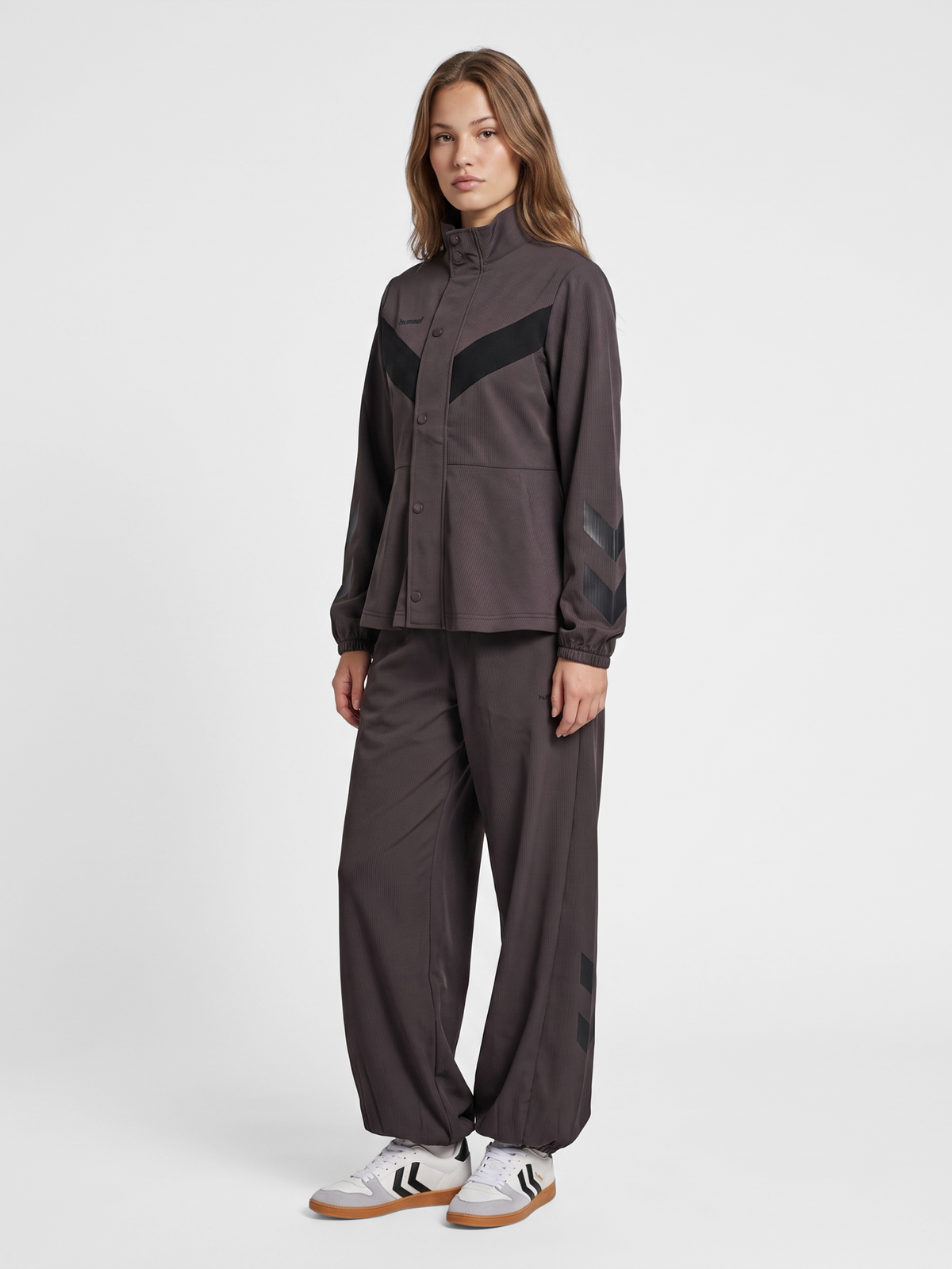 hmlI-D FUNNEL NECK STRIPE JACKET