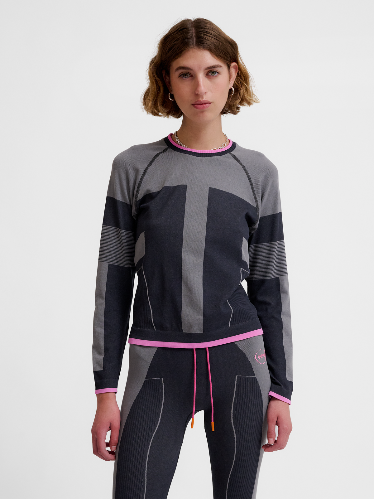 hmlSEAMLESS TEE LS