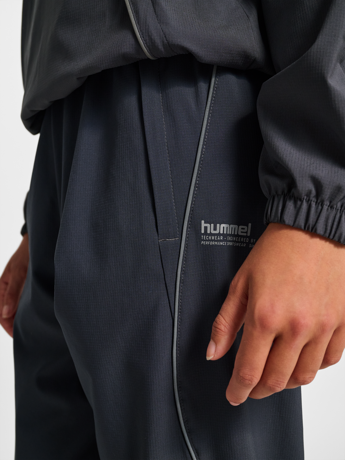 hmlPULSE WOVEN W PANTS