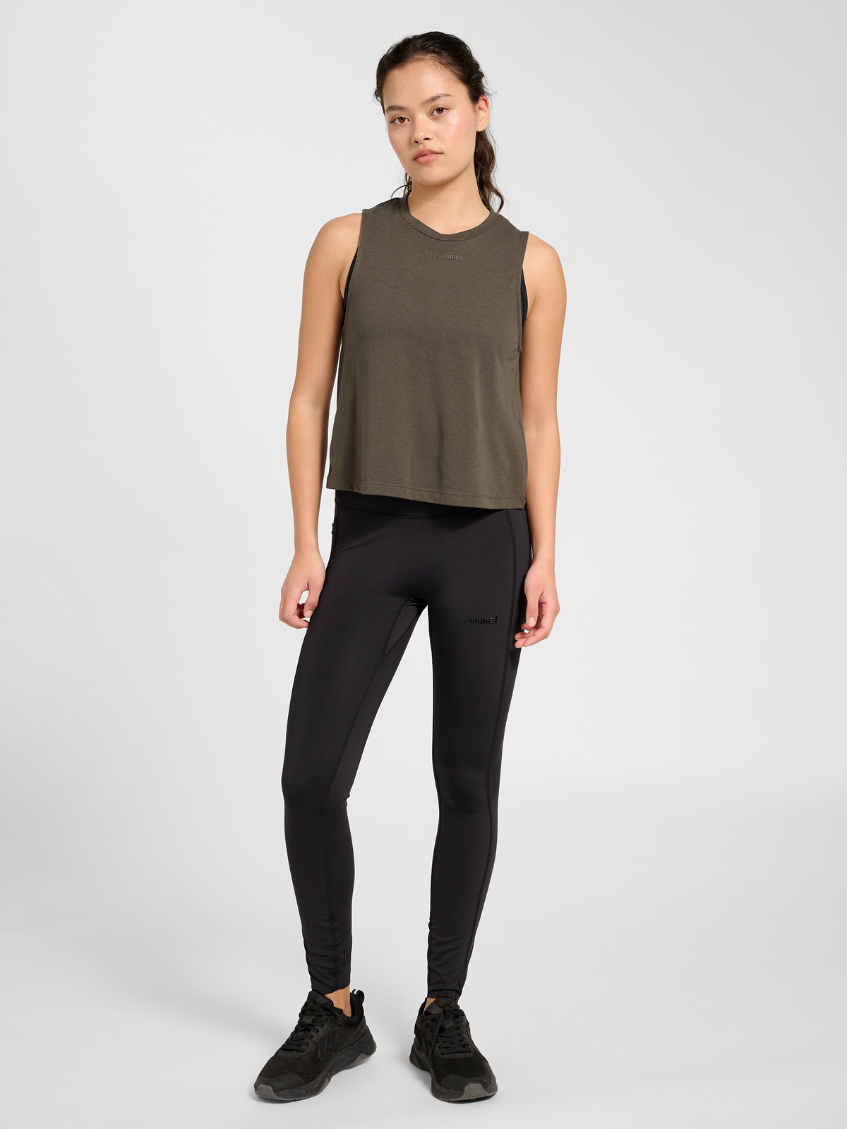 hmlMT VERA SHORT MUSCLE TANKTOP