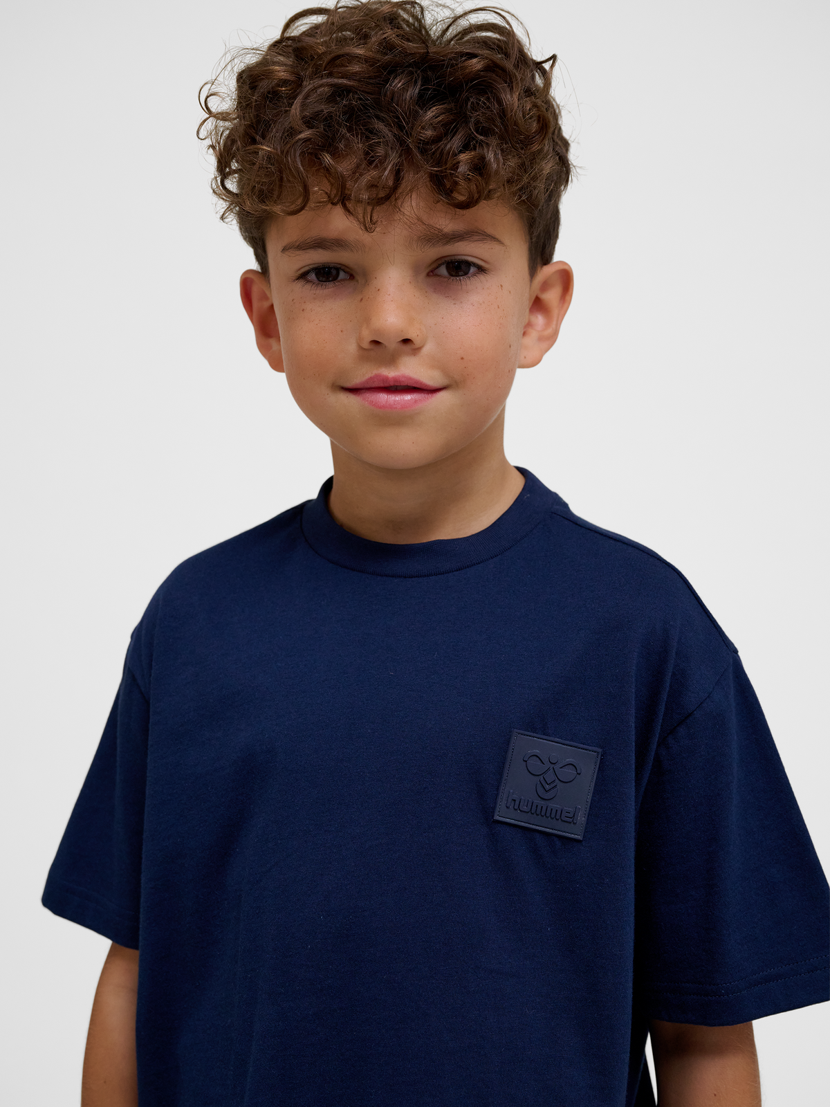 hmlCLEAN T-SHIRT S/S