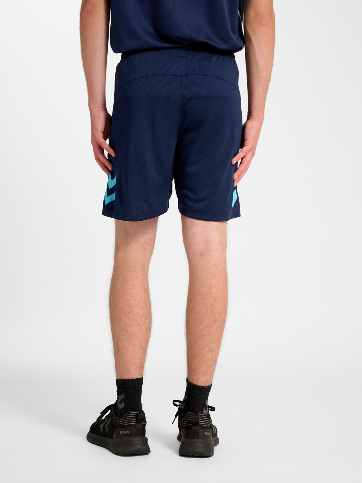hmlLEAD 2.0 SHORTS