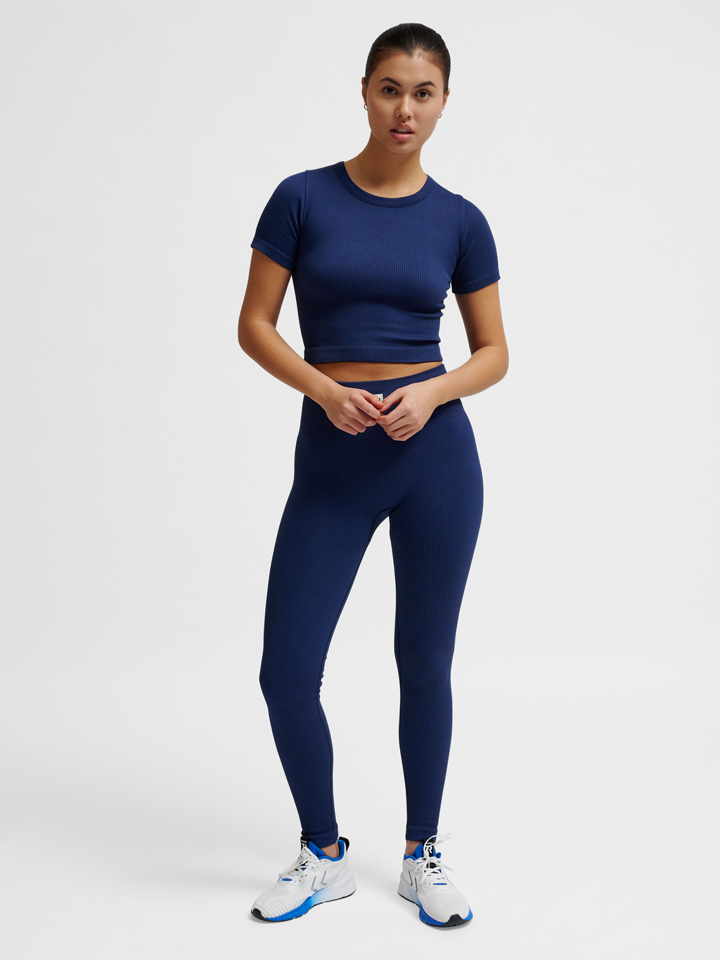 hmlPULSE SEAMLESS RIB W T-SHIRT S/S