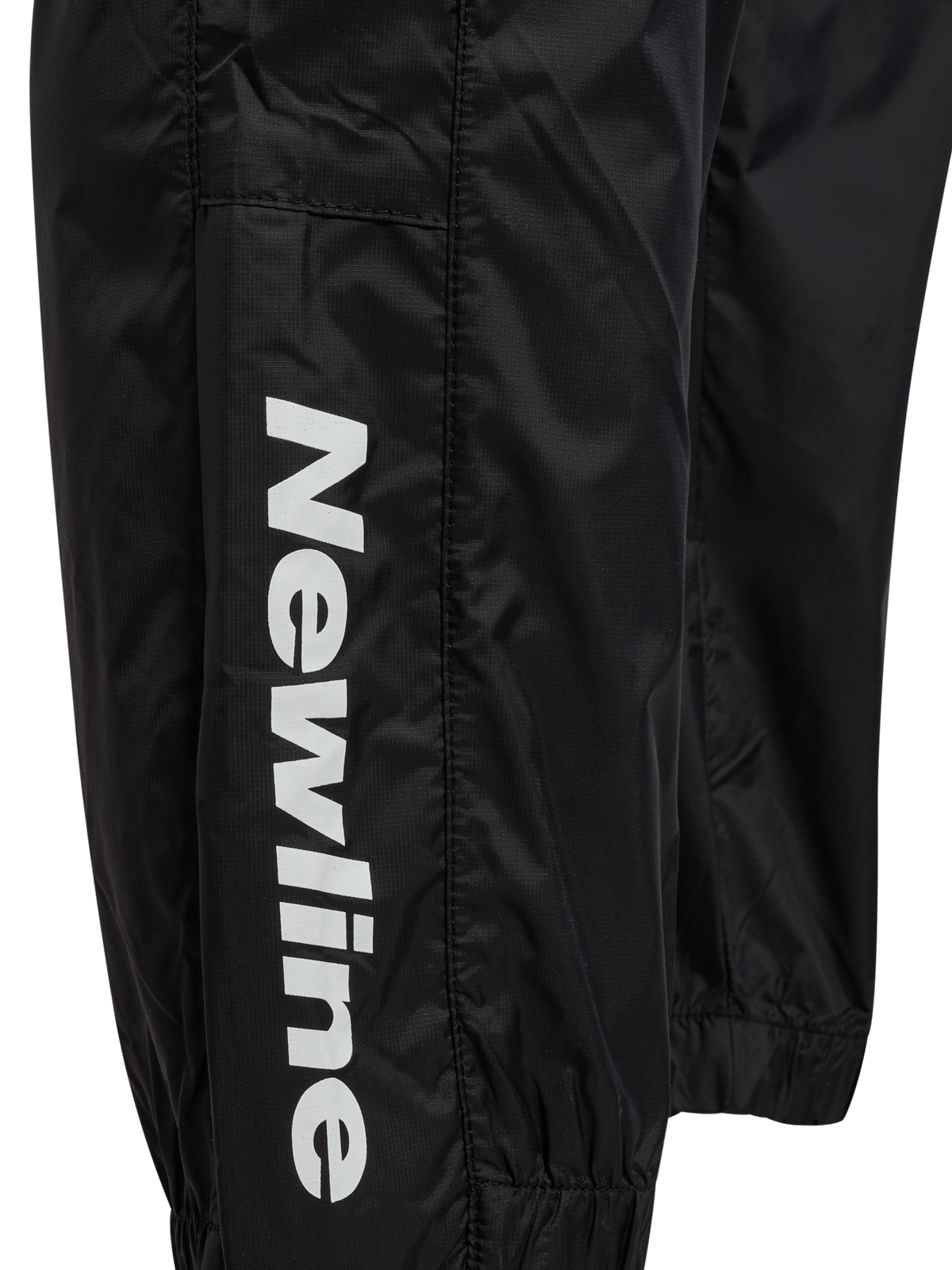 BLACK TRACK PANTS